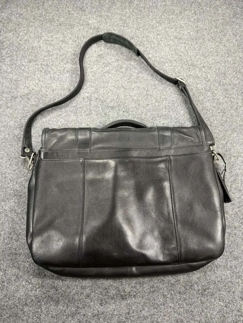 Enro Jaguar Handcrafted Leather Laptop Briefcase Messenger Bag